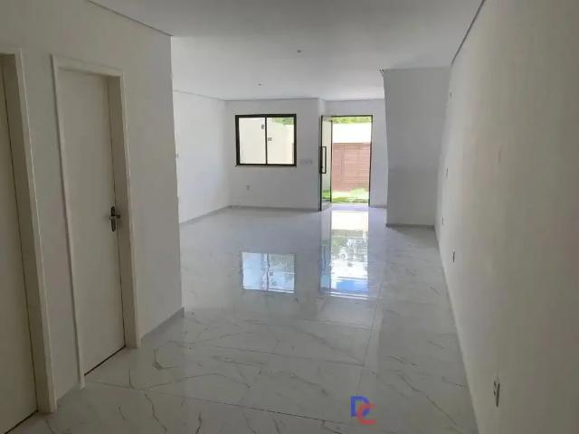 Casa / Sobrado para Venda em Fortaleza/CE Jardim das Oliveiras