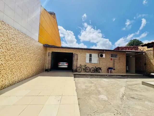 Casa / Sobrado para Venda em Fortaleza/CE Jardim das Oliveiras 3 Quartos