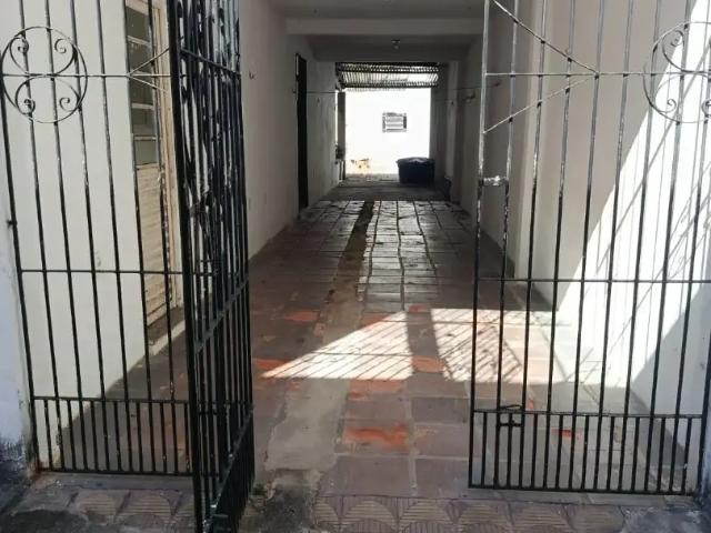 Casa / Sobrado para Venda em Fortaleza/CE Jardim Iracema 3 Quartos