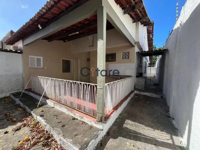 Casa / Sobrado para Venda em Fortaleza/CE Joaquim Távora 4 Quartos