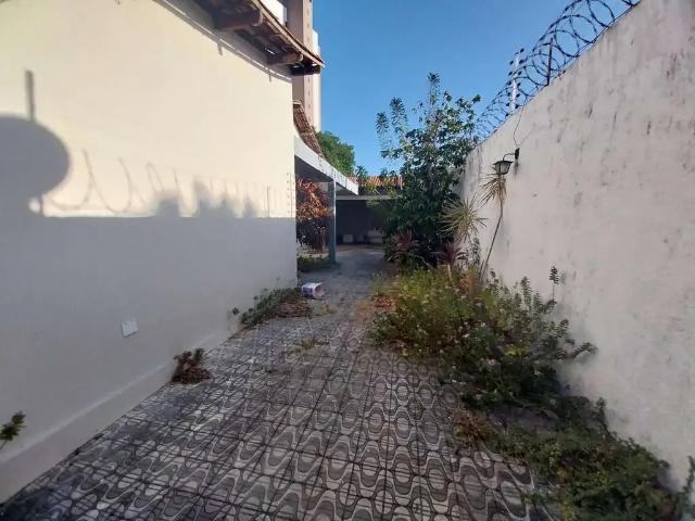 Casa / Sobrado para Venda em Fortaleza/CE Joaquim Távora 4 Quartos