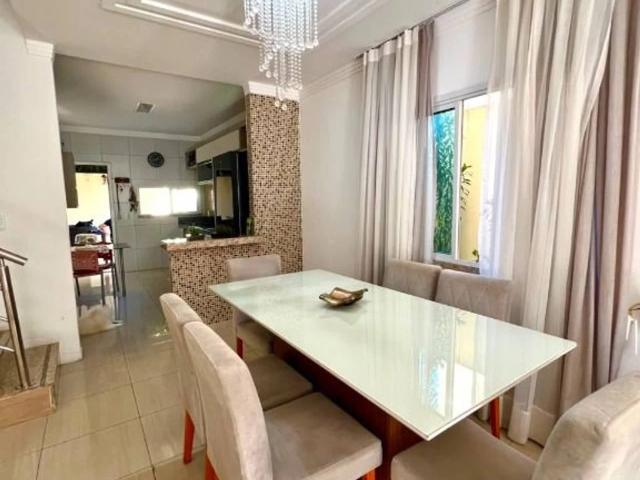 Casa / Sobrado para Venda em Fortaleza/CE Joaquim Távora 5 Quartos