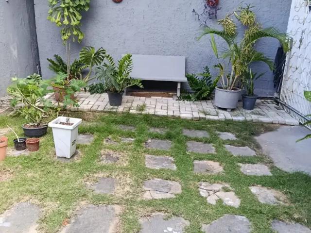 Casa / Sobrado para Venda em Fortaleza/CE Jóquei Clube 1 Quartos