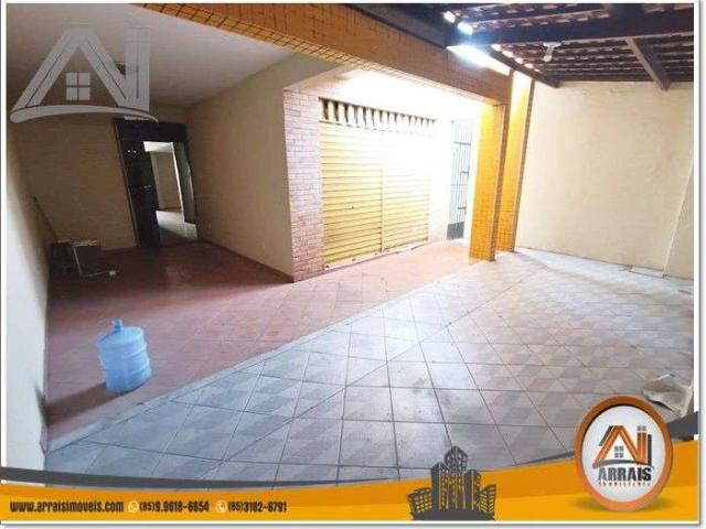 Casa / Sobrado para Venda em Fortaleza/CE Jóquei Clube 4 Quartos