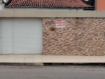 Casa / Sobrado para Venda em Fortaleza/CE Jóquei Clube 4 Quartos