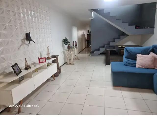 Casa / Sobrado para Venda em Fortaleza/CE José Bonifácio 6 Quartos