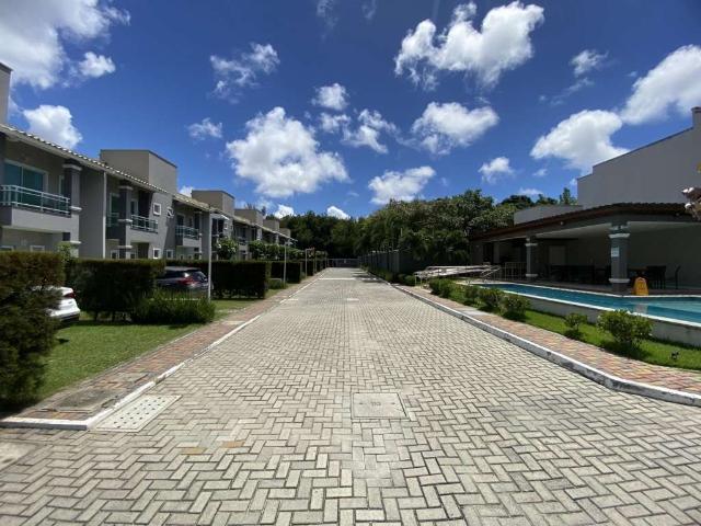 Casa / Sobrado para Venda em Fortaleza/CE Lagoa Redonda 3 Quartos