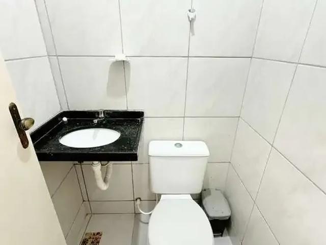 Casa / Sobrado para Venda em Fortaleza/CE Lagoa Redonda 3 Quartos