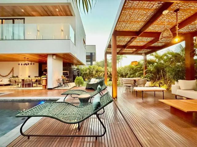 Casa / Sobrado para Venda em Fortaleza/CE Lagoa Redonda 4 Quartos