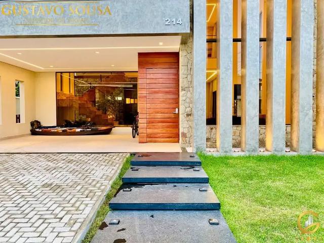 Casa / Sobrado para Venda em Fortaleza/CE Lagoa Redonda 5 Quartos