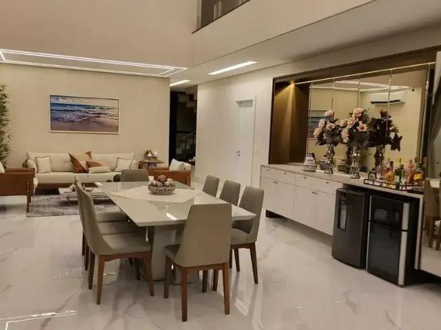 Casa / Sobrado para Venda em Fortaleza/CE Lagoa Redonda 5 Quartos