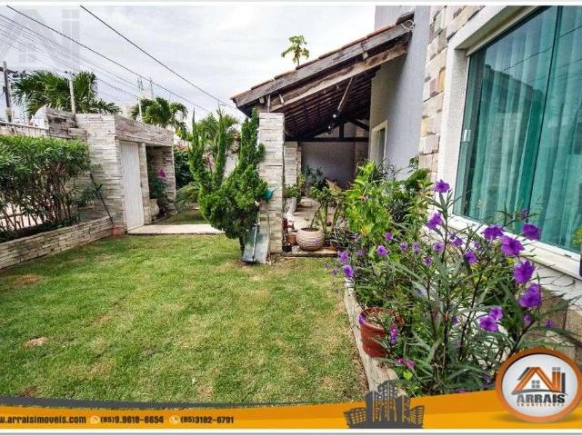 Casa / Sobrado para Venda em Fortaleza/CE Manoel Dias Branco 4 Quartos