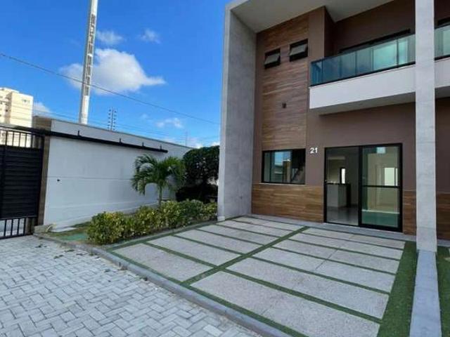 Casa / Sobrado para Venda em Fortaleza/CE Maraponga 3 Quartos