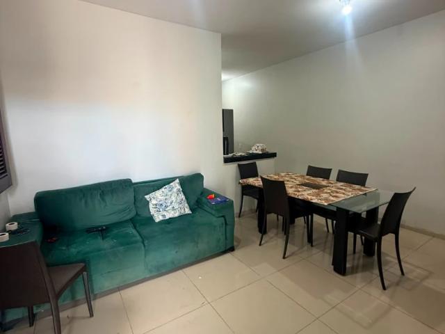Casa / Sobrado para Venda em Fortaleza/CE Maraponga 3 Quartos
