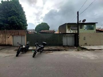 Casa / Sobrado para Venda em Fortaleza/CE Maraponga 3 Quartos