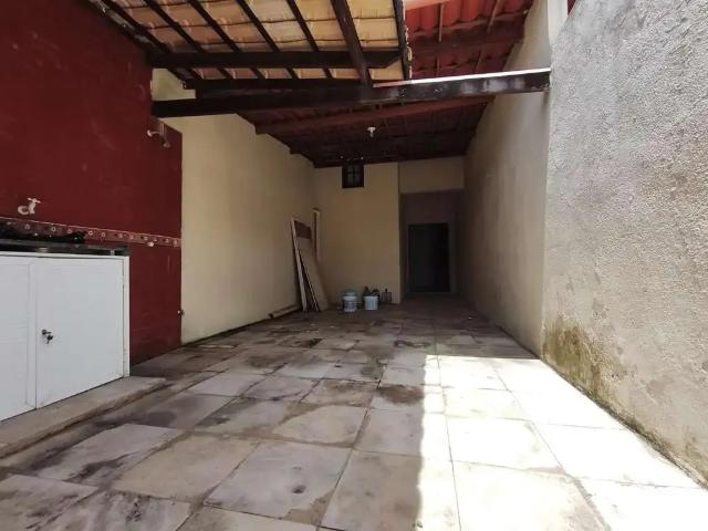 Casa / Sobrado para Venda em Fortaleza/CE Maraponga 4 Quartos