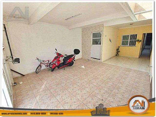 Casa / Sobrado para Venda em Fortaleza/CE Maraponga 5 Quartos