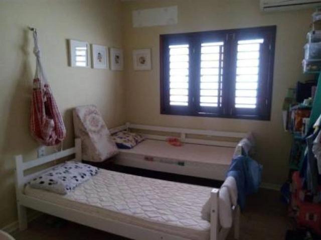Casa / Sobrado para Venda em Fortaleza/CE Messejana 4 Quartos