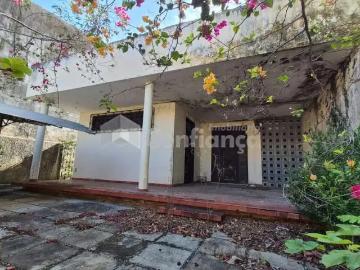 Casa / Sobrado para Venda em Fortaleza/CE Monte Castelo 4 Quartos