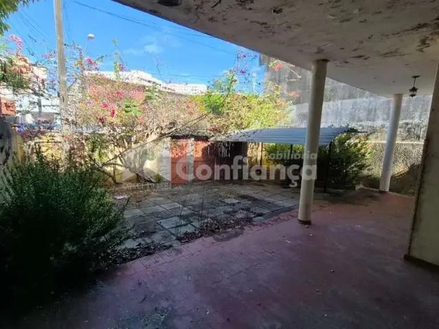 Casa / Sobrado para Venda em Fortaleza/CE Monte Castelo 4 Quartos