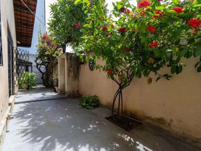 Casa / Sobrado para Venda em Fortaleza/CE Monte Castelo 6 Quartos