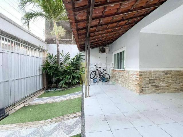 Casa / Sobrado para Venda em Fortaleza/CE Mondubim 4 Quartos
