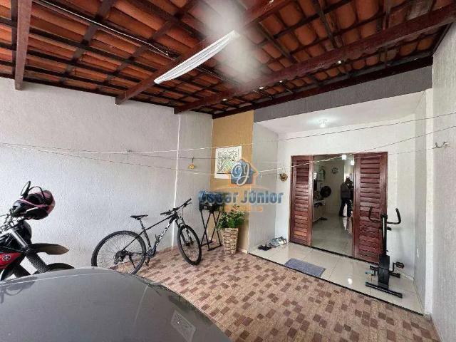 Casa / Sobrado para Venda em Fortaleza/CE Mondubim 3 Quartos