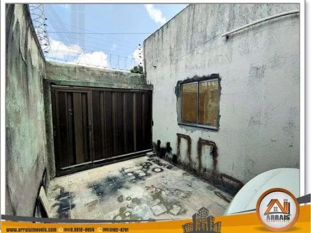 Casa / Sobrado para Venda em Fortaleza/CE Mondubim 3 Quartos
