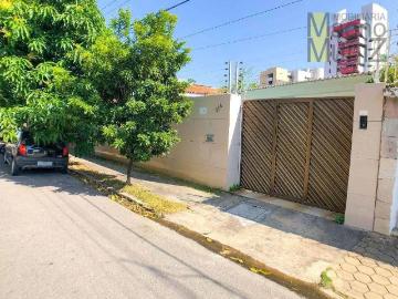 Casa / Sobrado para Venda em Fortaleza/CE Papicu 3 Quartos