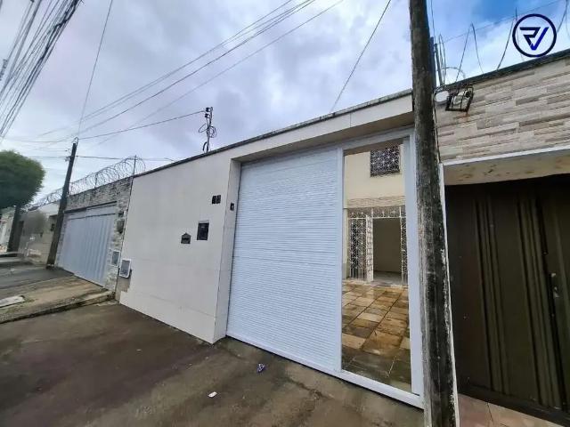 Casa / Sobrado para Venda em Fortaleza/CE Parangaba 3 Quartos