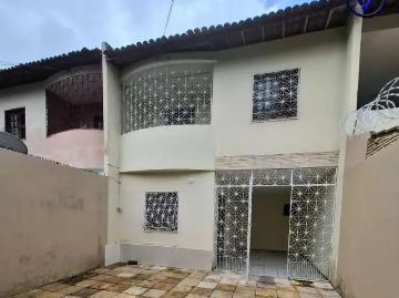 Casa / Sobrado para Venda em Fortaleza/CE Parangaba 3 Quartos