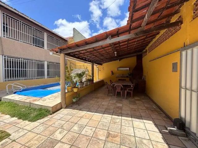 Casa / Sobrado para Venda em Fortaleza/CE Parangaba 4 Quartos