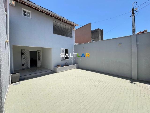Casa / Sobrado para Venda em Fortaleza/CE Parque Dois Irmãos 3 Quartos