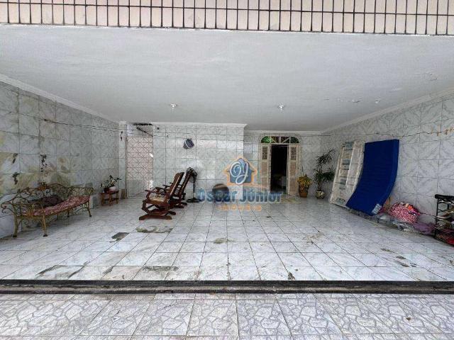 Casa / Sobrado para Venda em Fortaleza/CE Parque Dois Irmãos 4 Quartos