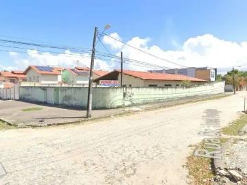 Casa / Sobrado para Venda em Fortaleza/CE Parque Manibura 5 Quartos