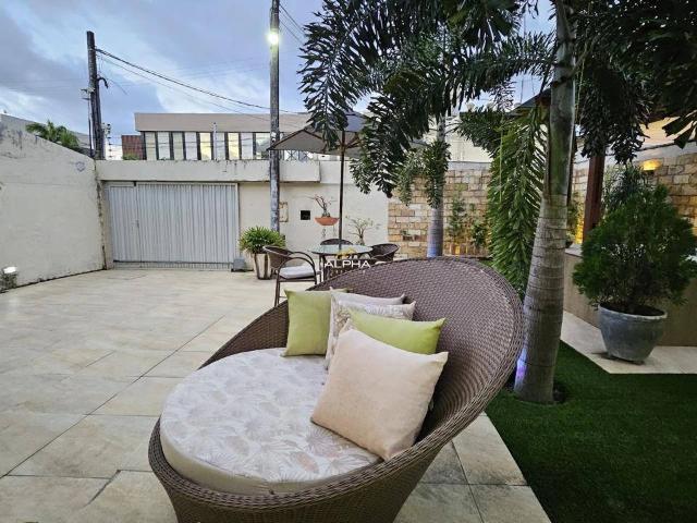 Casa / Sobrado para Venda em Fortaleza/CE Parque Manibura 5 Quartos