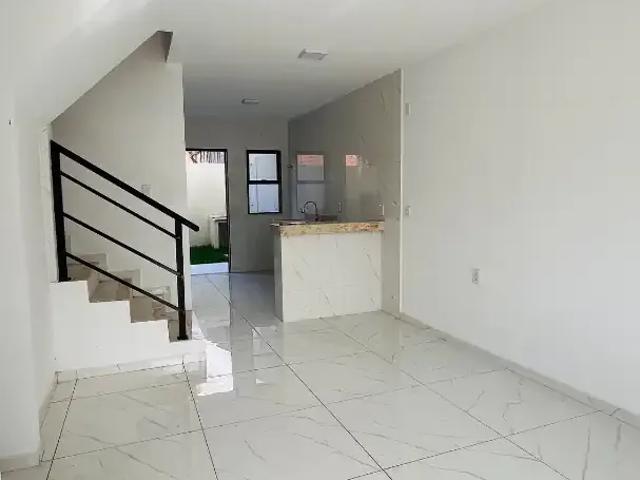 Casa / Sobrado para Venda em Fortaleza/CE Parque Santa Maria 3 Quartos