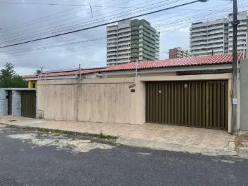 Casa / Sobrado para Venda em Fortaleza/CE Parquelândia 3 Quartos