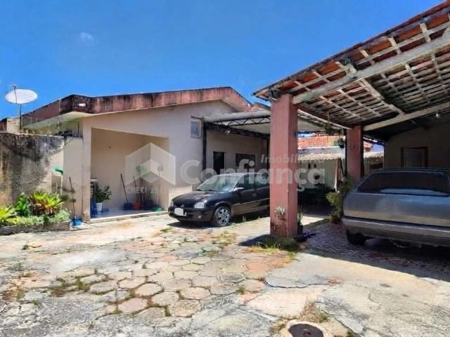 Casa / Sobrado para Venda em Fortaleza/CE Parquelândia 4 Quartos