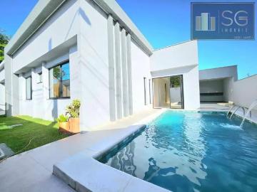 Casa / Sobrado para Venda em Fortaleza/CE Parquelândia 4 Quartos