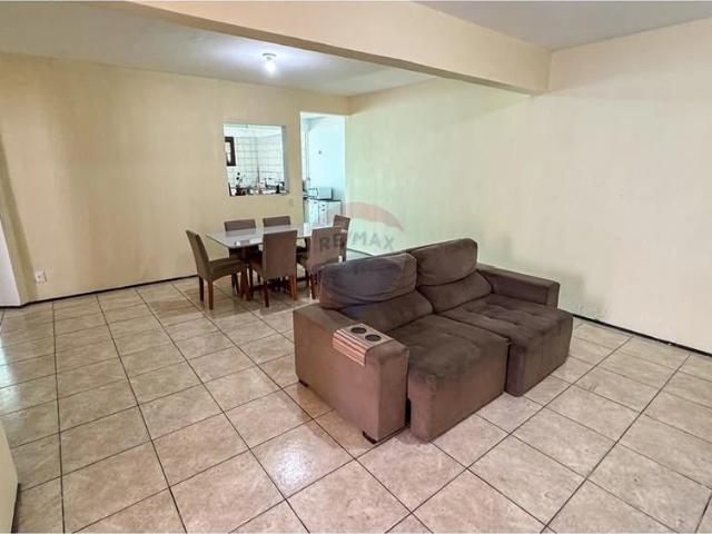 Casa / Sobrado para Venda em Fortaleza/CE Parquelândia 4 Quartos
