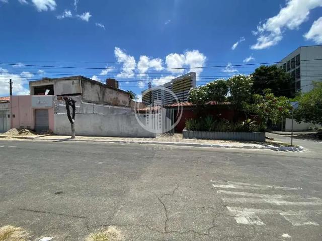 Casa / Sobrado para Venda em Fortaleza/CE Parquelândia 5 Quartos