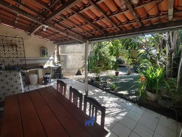 Casa / Sobrado para Venda em Fortaleza/CE Parreão 3 Quartos