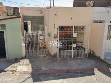 Casa / Sobrado para Venda em Fortaleza/CE Parreão 4 Quartos