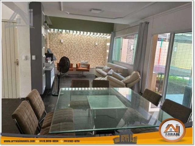 Casa / Sobrado para Venda em Fortaleza/CE Parreão 5 Quartos