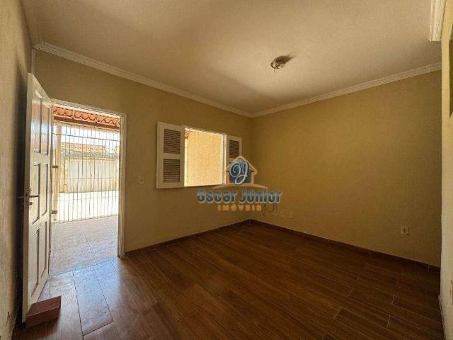 Casa / Sobrado para Venda em Fortaleza/CE Passaré 2 Quartos
