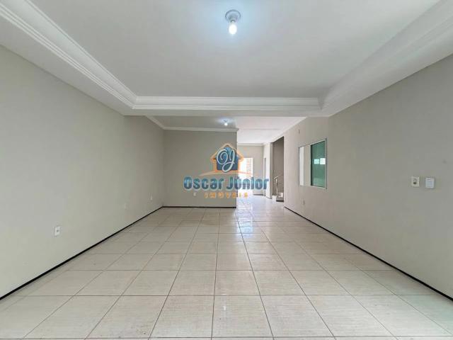 Casa / Sobrado para Venda em Fortaleza/CE Passaré 3 Quartos