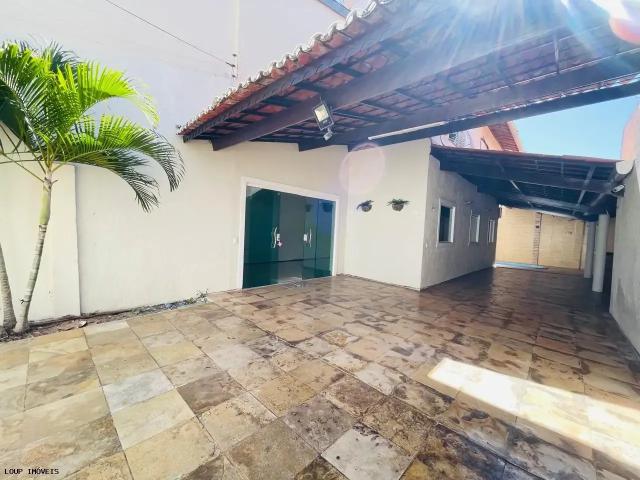 Casa / Sobrado para Venda em Fortaleza/CE Passaré 4 Quartos