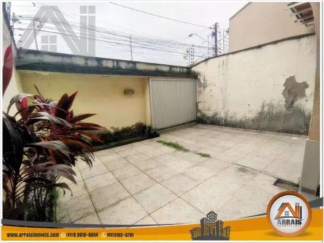 Casa / Sobrado para Venda em Fortaleza/CE Passaré 4 Quartos