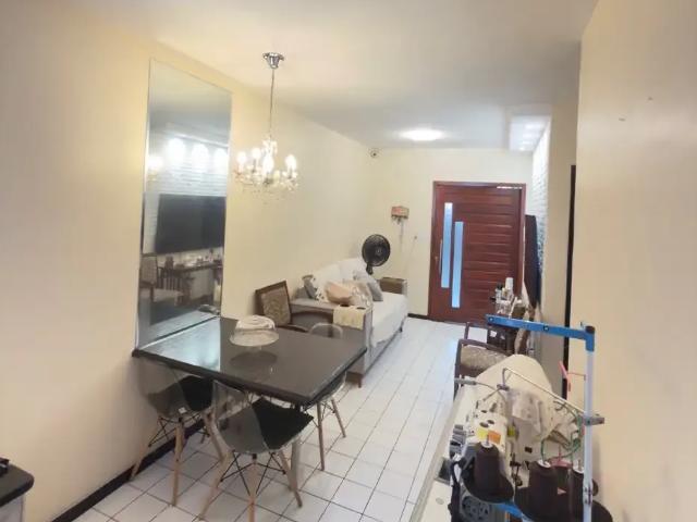 Casa / Sobrado para Venda em Fortaleza/CE Passaré 4 Quartos